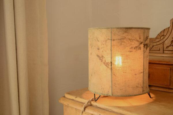 lampe à poser, lampe de chevet, lampe de table en tissu couleur kaki